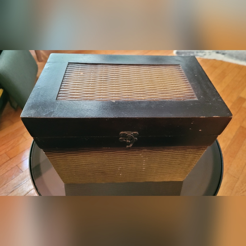 Black and Brown Wooden Vintage Storage Box, Case.